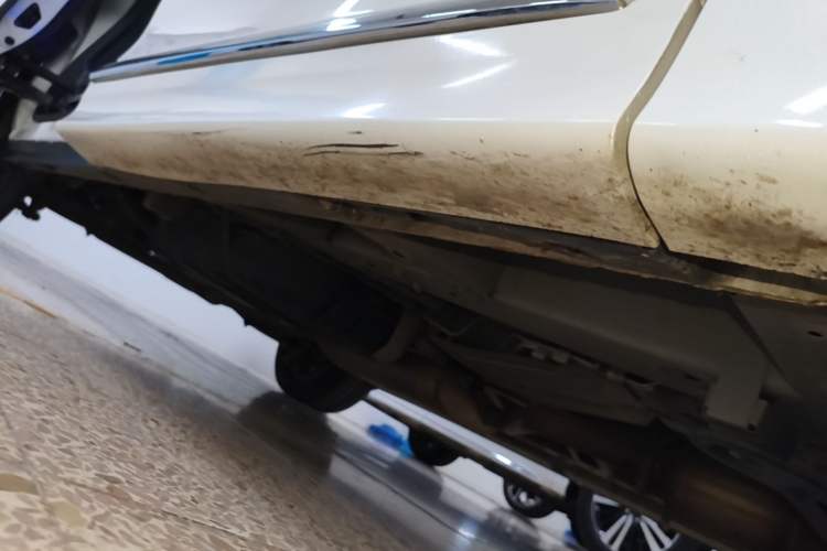 Used GAC Trumpchi M8 2021 Lingxiu Series 390T Deluxe Edition Right Side Sill