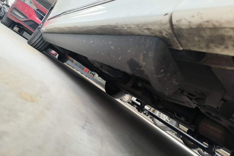 Used GAC Trumpchi M8 2021 Lingxiu Series 390T Deluxe Edition Right Side Sill