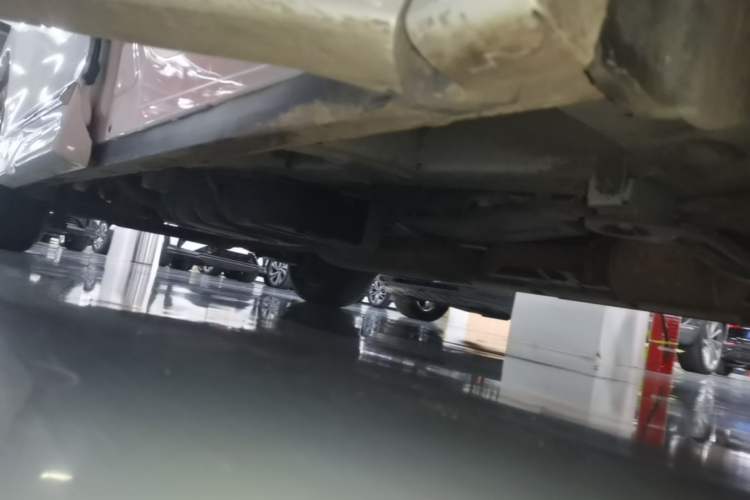 Used GAC Trumpchi M8 2021 Revised Version Lingxiu Series 390T Luxury Edition Right Side Sill