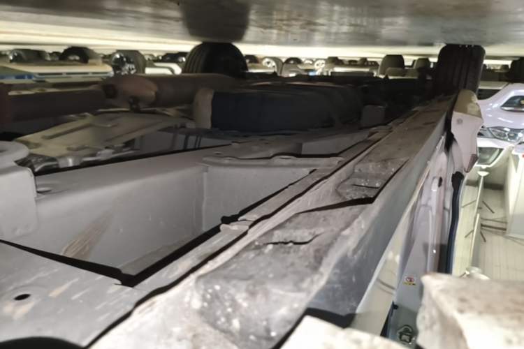 Used GAC Trumpchi M8 2021 Revised Version Lingxiu Series 390T Luxury Edition Right Side Sill