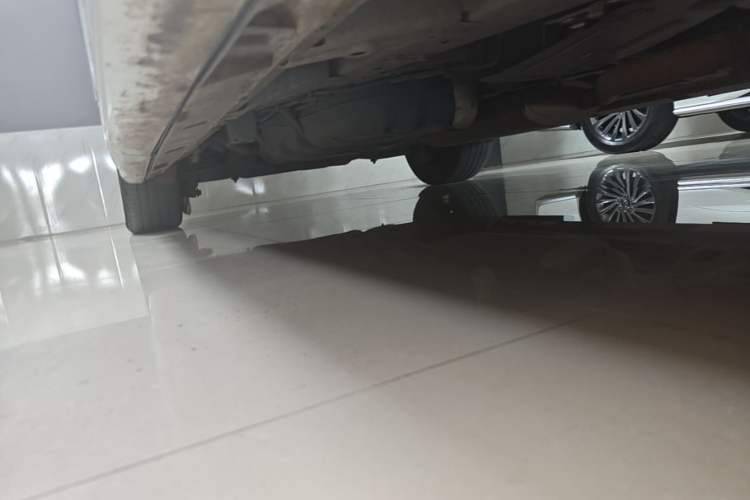 Used GAC Trumpchi M8 2021 Lingxiu Series 390T Ultimate Edition Right Side Sill