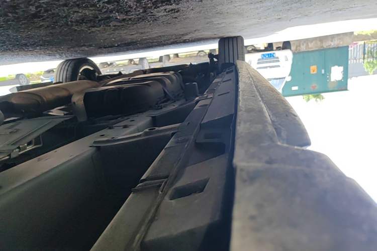 Used GAC Trumpchi M8 2021 Master Series 390T Ultimate Edition Right Side Sill