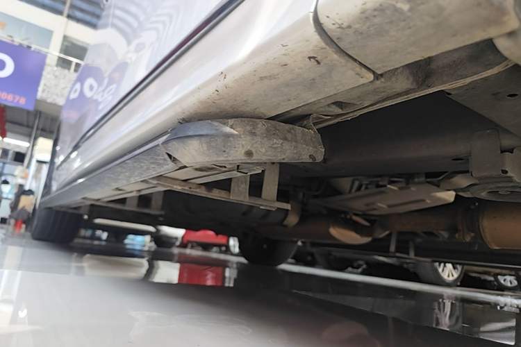 Used GAC Trumpchi M8 2021 Lingxiu Series 390T Ultimate Edition Right Side Sill