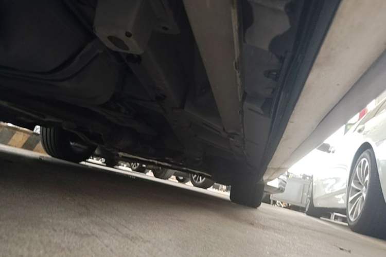 Used GAC Trumpchi M8 2021 Master Series 390T Ultimate Edition Right Side Sill