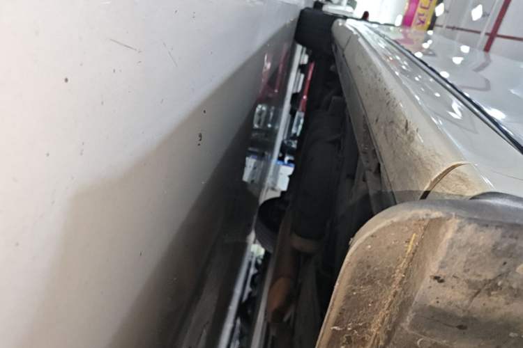 Used GAC Trumpchi M8 2021 Lingxiu Series 390T Ultimate Edition Right Side Sill