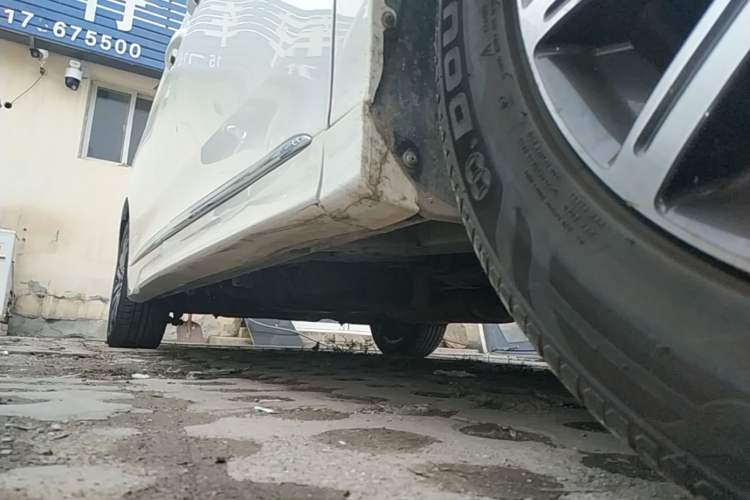 Used GAC Trumpchi M8 2021 Lingxiu Series 390T Ultimate Edition Right Side Sill