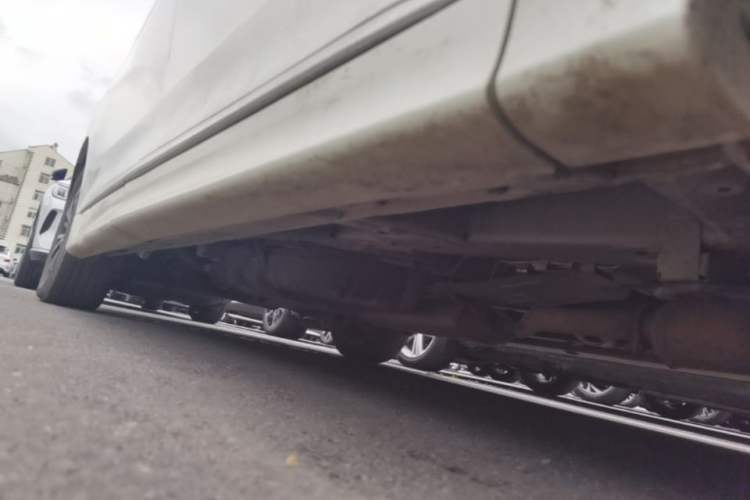 Used GAC Trumpchi M8 2021 Lingxiu Series 390T Deluxe Edition Right Side Sill