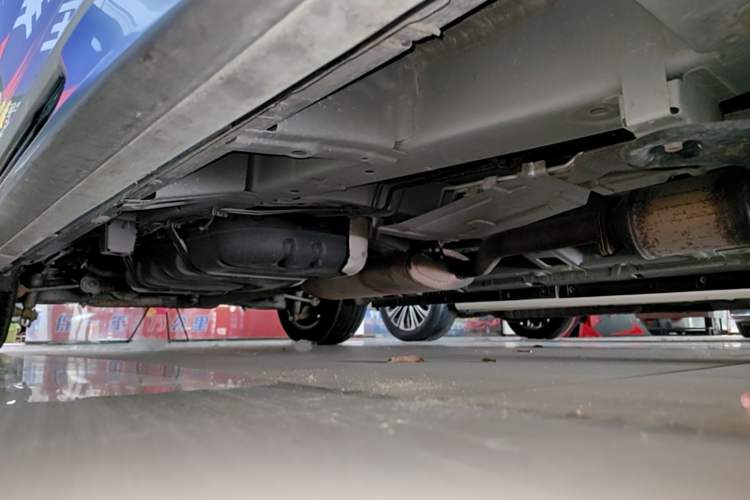 Used GAC Trumpchi M8 2021 Master Series 390T Ultimate Edition Right Side Sill