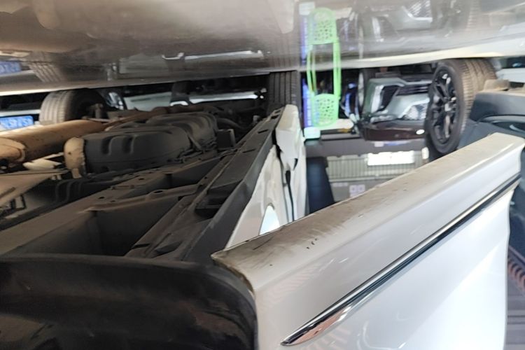 Used GAC Trumpchi M8 2021 Lingxiu Series 390T Ultimate Edition Right Side Sill