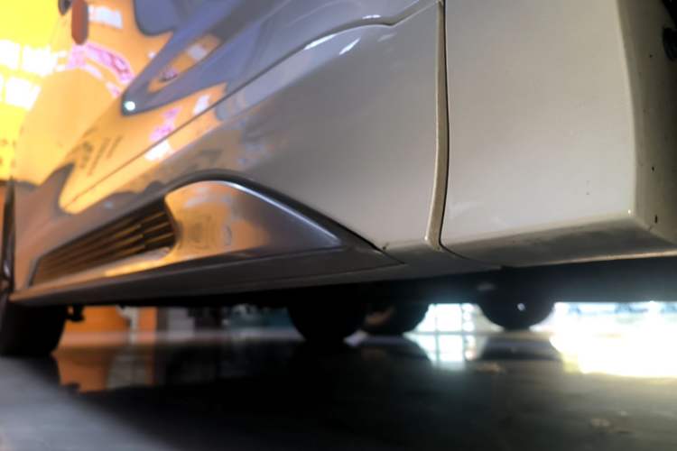 Used GAC Trumpchi M8 2021 Master Series 390T Ultimate Edition Right Side Sill