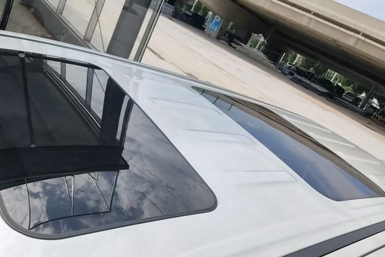 Used GAC Trumpchi M8 2021 Lingxiu Series 390T Ultimate Edition Roof