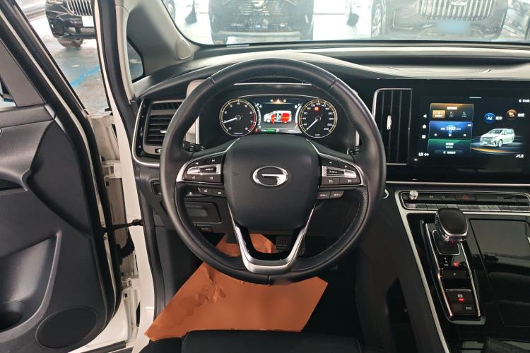 Used GAC Trumpchi M8 2021 Lingxiu Series 390T Deluxe Edition Steering Wheel
