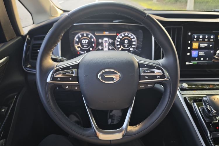 Used GAC Trumpchi M8 2021 Lingxiu Series 390T Ultimate Edition Steering Wheel
