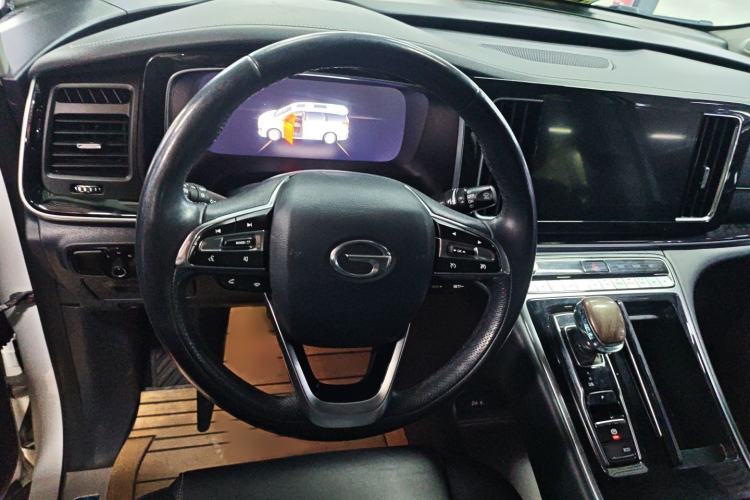 Used GAC Trumpchi M8 2021 Lingxiu Series 390T Deluxe Edition Steering Wheel