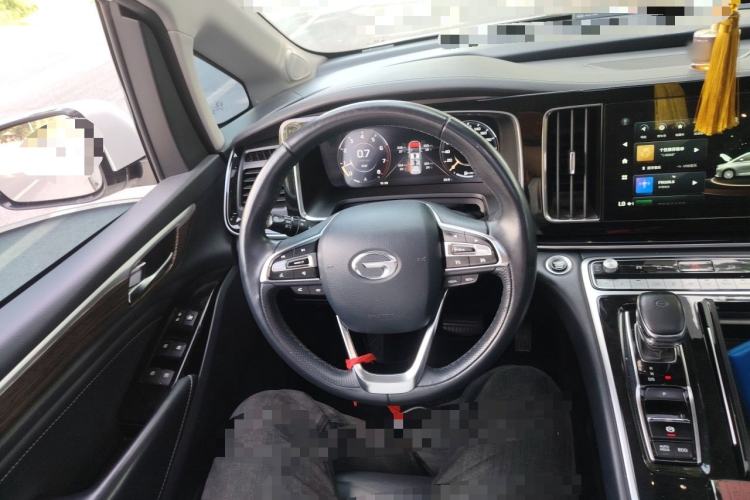 Used GAC Trumpchi M8 2021 Lingxiu Series 390T Ultimate Edition Steering Wheel