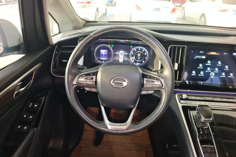 Used GAC Trumpchi M8 2021 Lingxiu Series 390T Deluxe Edition Steering Wheel