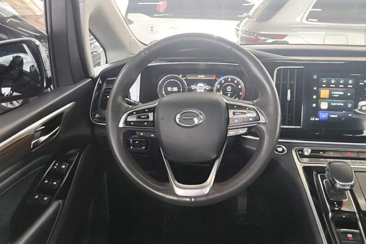 Used GAC Trumpchi M8 2021 Master Series 390T Ultimate Edition Steering Wheel