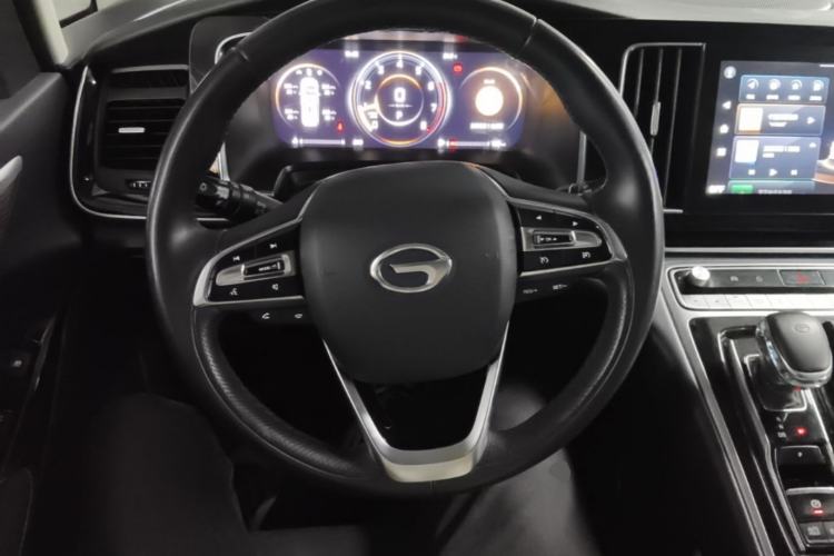 Used GAC Trumpchi M8 2021 Lingxiu Series 390T Ultimate Edition Steering Wheel