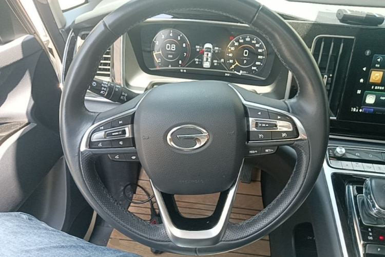 Used GAC Trumpchi M8 2021 Master Series 390T Ultimate Edition Steering Wheel