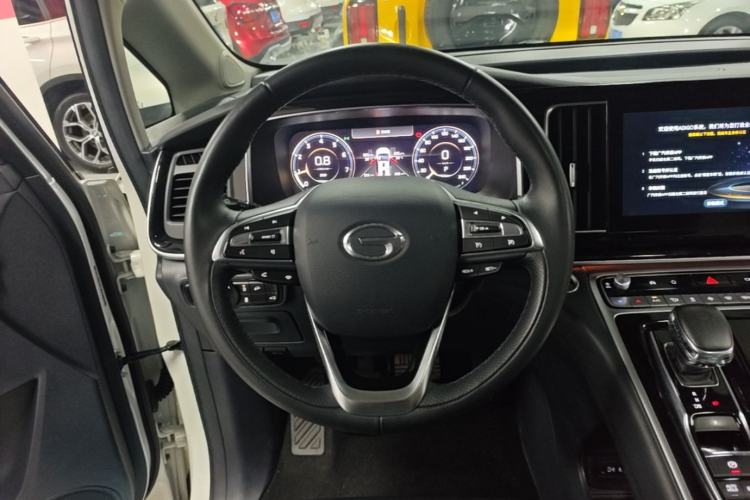 Used GAC Trumpchi M8 2021 Lingxiu Series 390T Ultimate Edition Steering Wheel