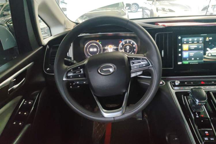 Used GAC Trumpchi M8 2021 Lingxiu Series 390T Ultimate Edition Steering Wheel