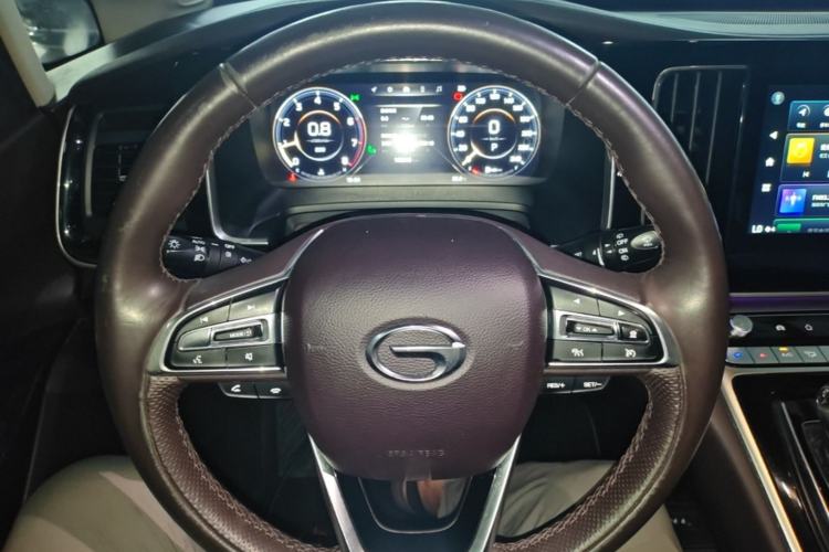 Used GAC Trumpchi M8 2021 Lingxiu Series 390T Flagship Edition Steering Wheel