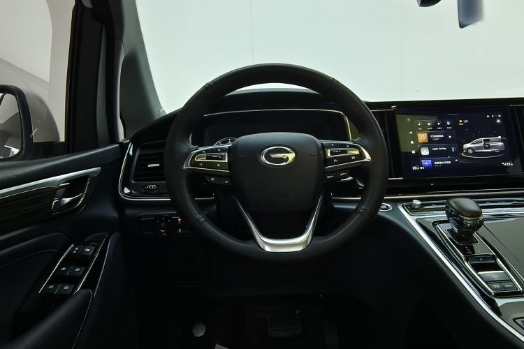 Used GAC Trumpchi M8 2021 Master Series 390T Prestige Edition Steering Wheel