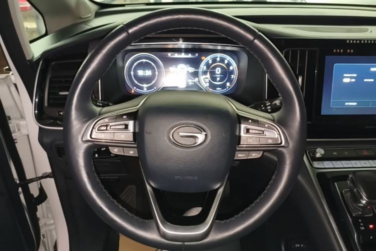 Used GAC Trumpchi M8 2021 Lingxiu Series 390T Deluxe Edition Steering Wheel