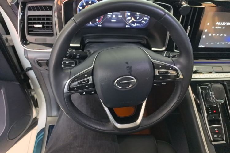 Used GAC Trumpchi M8 2021 Lingxiu Series 390T Ultimate Edition Steering Wheel