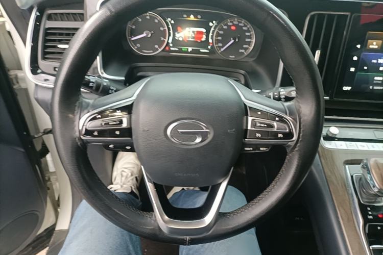 Used GAC Trumpchi M8 2021 Lingxiu Series 390T Deluxe Edition Steering Wheel