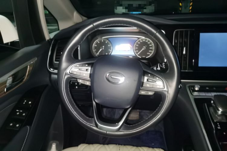 Used GAC Trumpchi M8 2021 Lingxiu Series 390T Deluxe Edition Steering Wheel