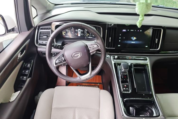 Used GAC Trumpchi M8 2021 Lingxiu Series 390T Ultimate Edition Steering Wheel