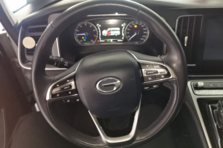Used GAC Trumpchi M8 2021 Lingxiu Series 390T Deluxe Edition Steering Wheel