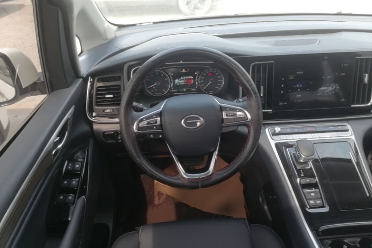 Used GAC Trumpchi M8 2021 Revised Version Lingxiu Series 390T Luxury Edition Steering Wheel