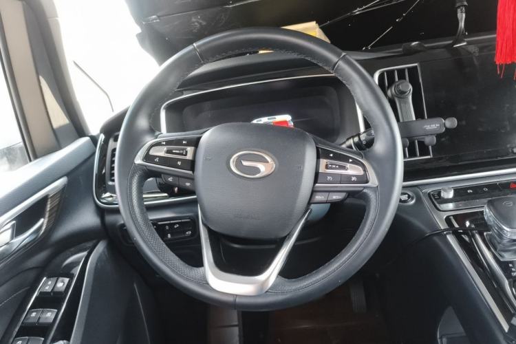 Used GAC Trumpchi M8 2021 Lingxiu Series 390T Ultimate Edition Steering Wheel