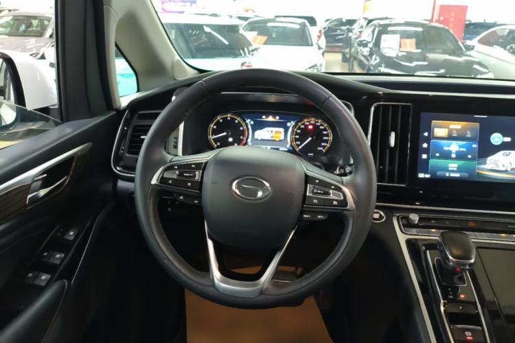 Used GAC Trumpchi M8 2021 Lingxiu Series 390T Deluxe Edition Steering Wheel