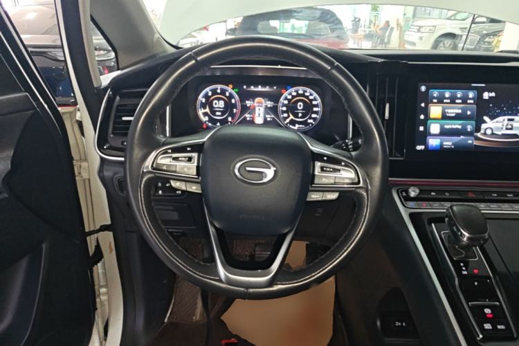 Used GAC Trumpchi M8 2021 Master Series 390T Ultimate Edition Steering Wheel