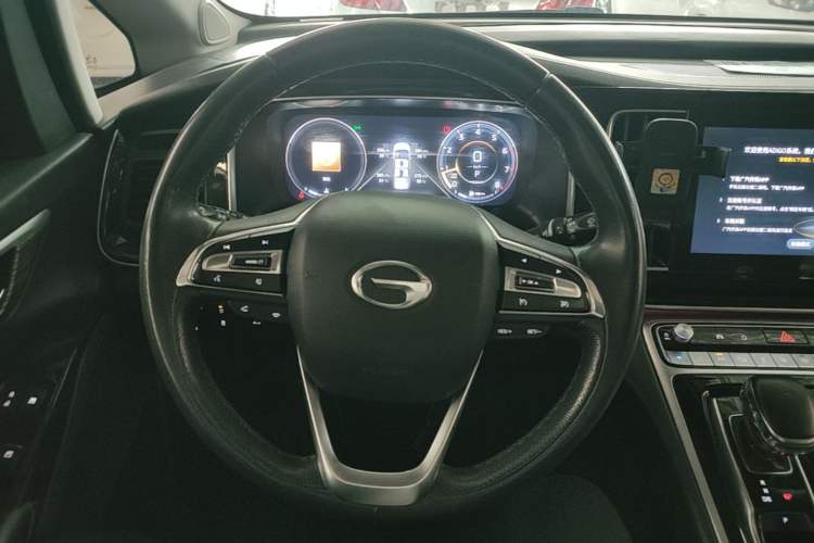 Used GAC Trumpchi M8 2021 Lingxiu Series 390T Deluxe Edition Steering Wheel