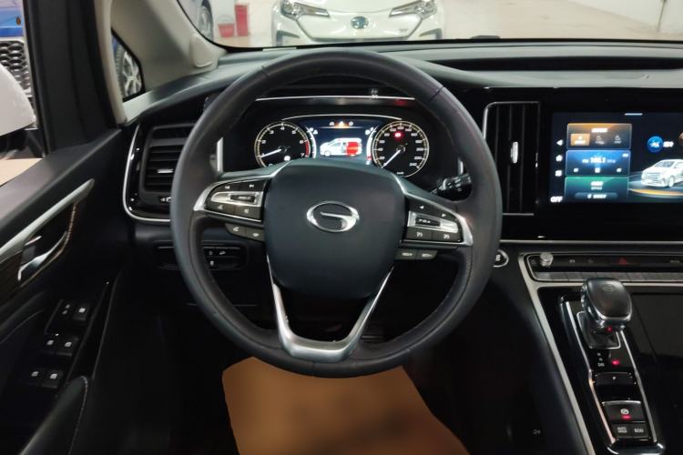Used GAC Trumpchi M8 2021 Lingxiu Series 390T Deluxe Edition Steering Wheel
