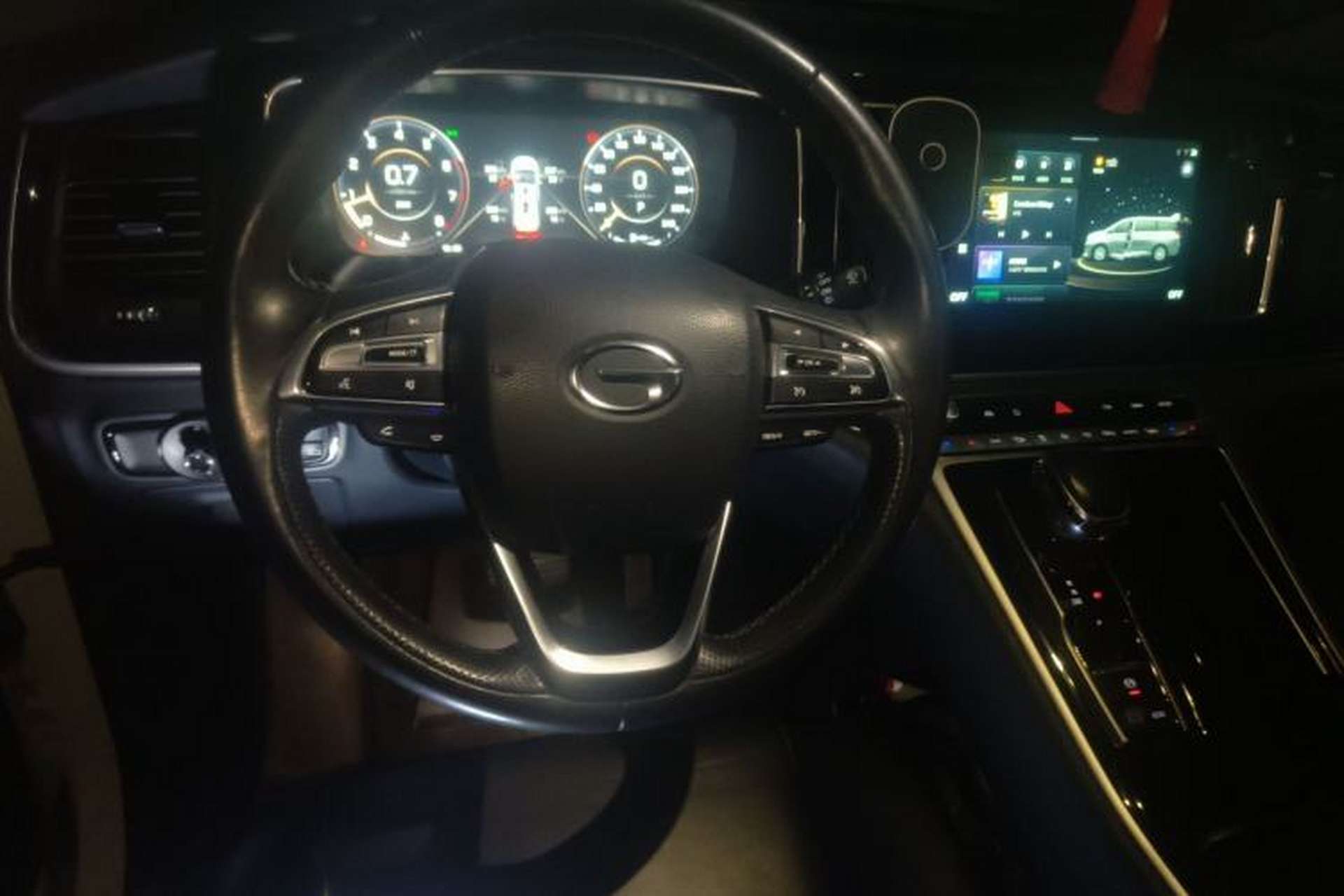 Used GAC Trumpchi M8 2021 Lingxiu Series 390T Ultimate Edition Steering Wheel