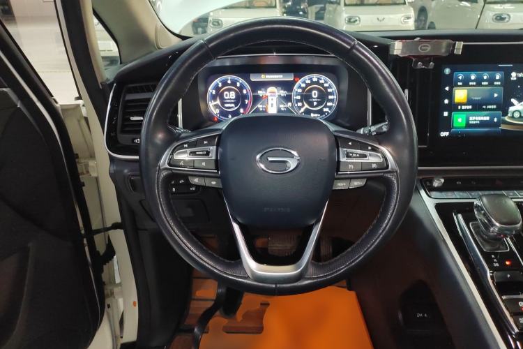 Used GAC Trumpchi M8 2021 Lingxiu Series 390T Ultimate Edition Steering Wheel