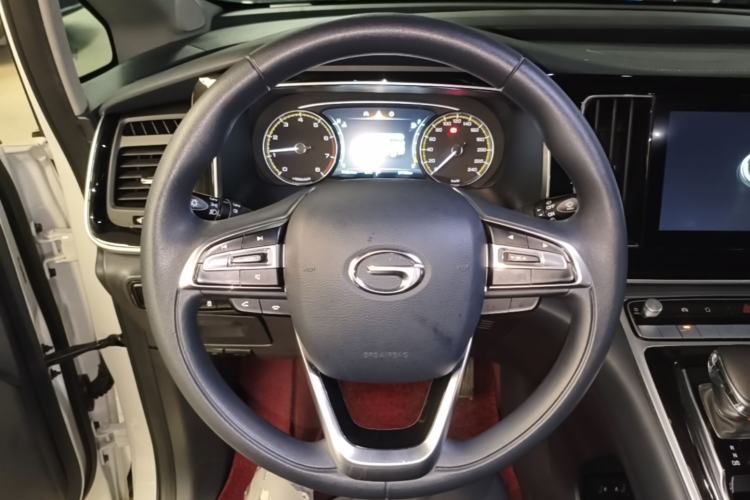 Used GAC Trumpchi M8 2021 Revised Version Lingxiu Series 390T Luxury Edition Steering Wheel