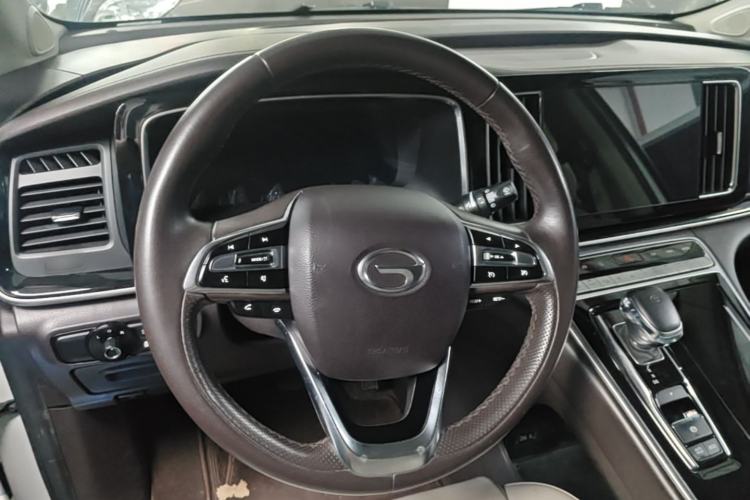 Used GAC Trumpchi M8 2021 Lingxiu Series 390T Ultimate Edition Steering Wheel