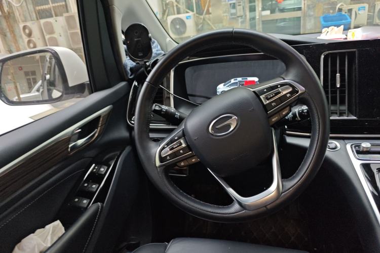 Used GAC Trumpchi M8 2021 Lingxiu Series 390T Deluxe Edition Steering Wheel