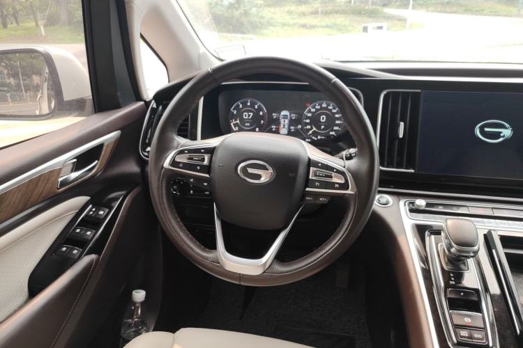 Used GAC Trumpchi M8 2021 Lingxiu Series 390T Ultimate Edition Steering Wheel