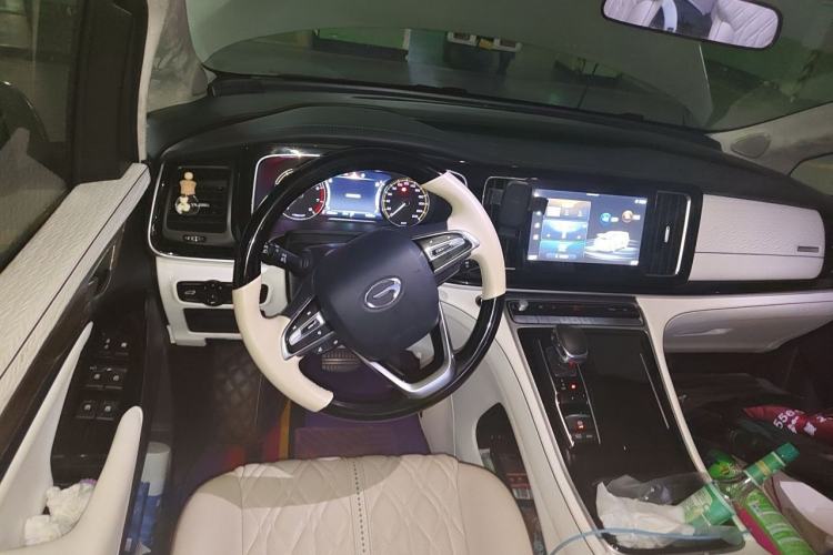 Used GAC Trumpchi M8 2021 Revised Version Lingxiu Series 390T Luxury Edition Steering Wheel