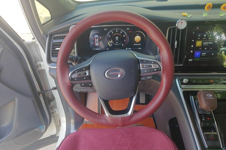 Used GAC Trumpchi M8 2021 Lingxiu Series 390T Deluxe Edition Steering Wheel