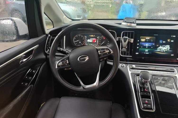 Used GAC Trumpchi M8 2021 Lingxiu Series 390T Deluxe Edition Steering Wheel