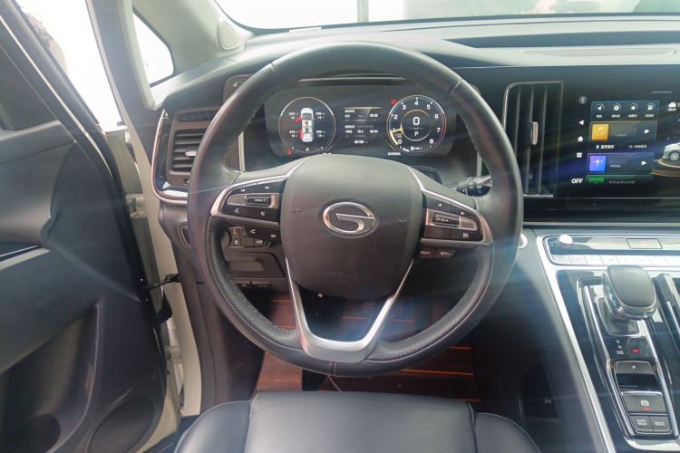 Used GAC Trumpchi M8 2021 Lingxiu Series 390T Ultimate Edition Steering Wheel