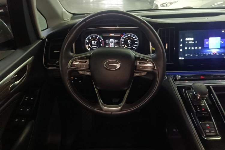 Used GAC Trumpchi M8 2021 Lingxiu Series 390T Ultimate Edition Steering Wheel